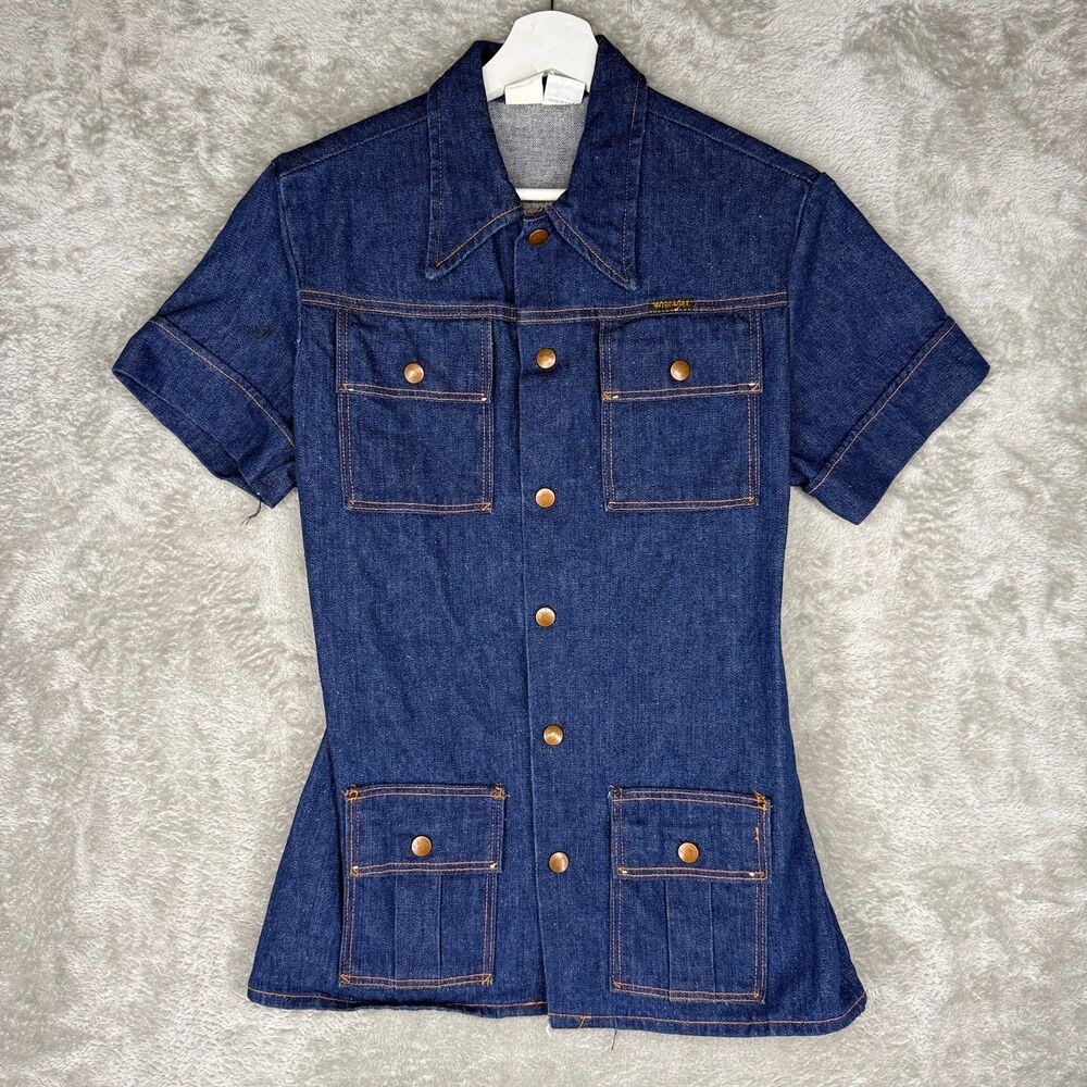 Vtg 70s Wrangler Denim Safari Shirt Women Medium Dark Wash Snap USA Rare Label